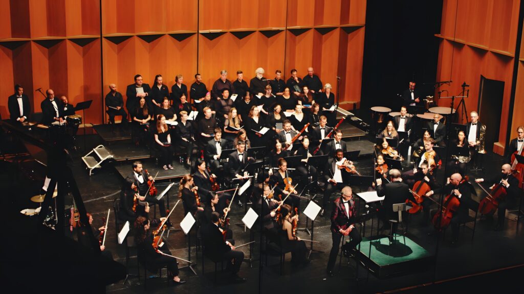 TMC Chorus and Orchestra in NY, Justin Bischof, conductor